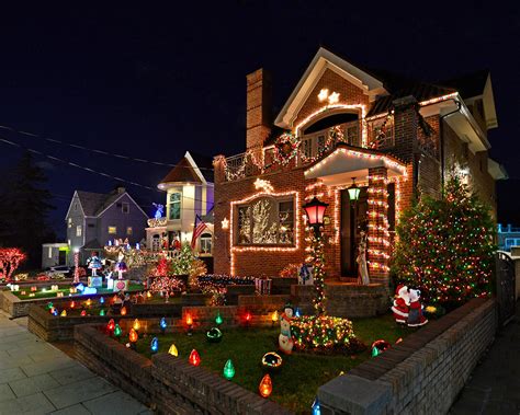 Una forma original decorar la casa de navidad es una cosa imprescindible pero también puede suponer un. Increíbles imágenes de las mejores casas adornadas en ...