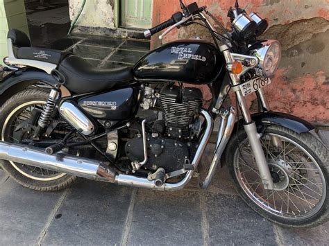As reported by thunderbird 350 owners, the real mileage of royal enfield thunderbird 350 is 35 kmpl. Used Royal Enfield Thunderbird 350 Bike in Bhilwara 2014 ...