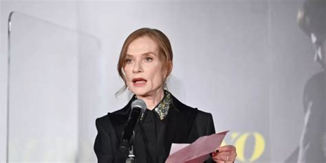 Isabelle Huppert bekommt Goldenen Ehrenbären bei Berlinale