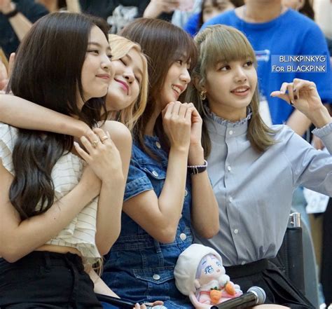 Blackpinks Lisa Reveals How The Members Cheer Each Other Up Through