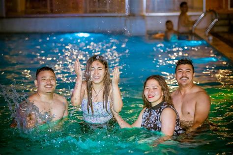 Swimming Om Adhaya Retreat Resort Tistung Chitlang Markhu