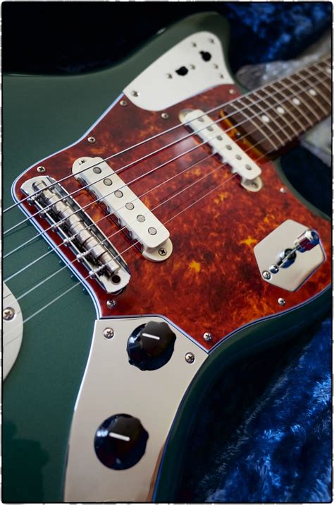 Johnny Marr Signature Fender Jaguar In Sherwood Green Wit Flickr