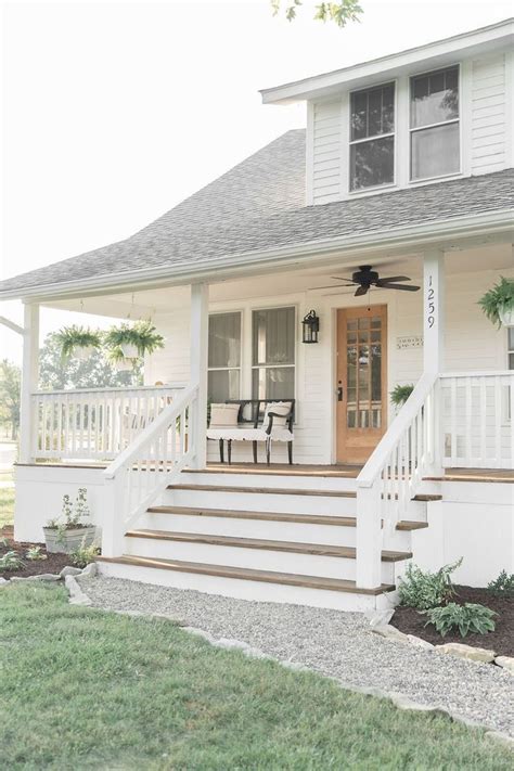 Many pictures are sourced right here on the blog! 12 Newest Farmhouse with Wrap-Around Porch - Home Decor ...
