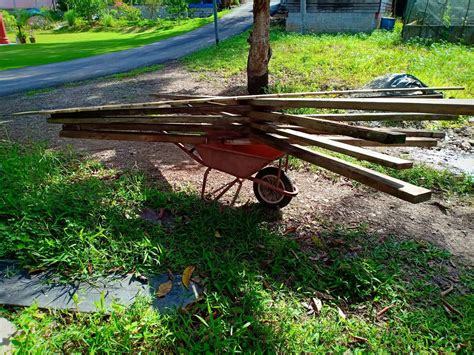 Haloo teman teman semuanya, beberapa hari lalu saya membuat sebuah video menggambar menggunakan cat air, kali ini saya balik lagi. Gazebo? Upah atau Buat Sendiri? Cara dan Step Pembuatan ...