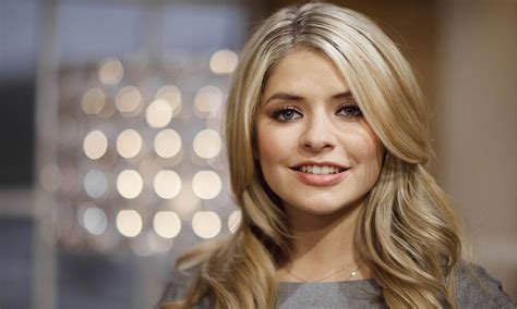 This Is What Holly Willoughby Wore On Her First Ever This Morning Show