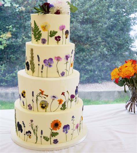 pressed flower wedding cake wedding cake edible flowers wedding cake fresh flowers wedding