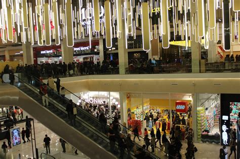 Pendant cette nouvelle période de confinement, le magasin sera ouvert dans le respect des gestes barrières !!! Val-de-Marne. Covid-19 : quels magasins restent ouverts pendant le confinement à Créteil Soleil ...