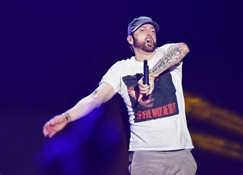 Eminem Celebrates 11 Years Of Sobriety The Source