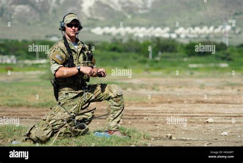 A Us Air Force Combat Controller From The 23rd Special Tactics