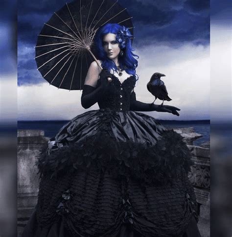 How To Dress According To Your Gothic Type Gothic Type Dresses