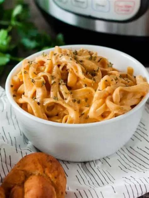 Easy Instant Pot Buffalo Chicken Pasta Eating On A Dime