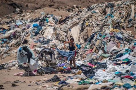 Fast Fashion Pollutes The Atacama Desert In Chile Nationofchange