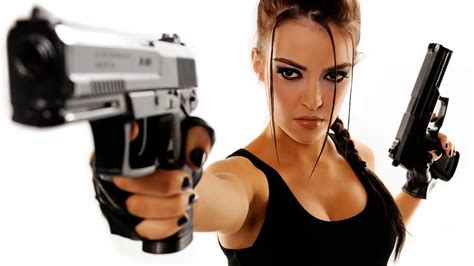 Girl Guns Karma Lara Croft Tombraider Wallpaper Girl Guns Guns