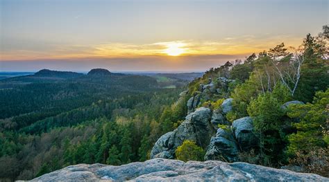 Abends Im Elbsandsteingebirge Foto And Bild World Sonnenuntergang