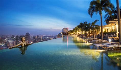 how deep is the infinity pool in singapore portail des chambres et maisons d