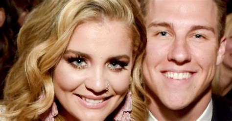 Country Singer Lauren Alaina Gets Engaged Alex Hopkins