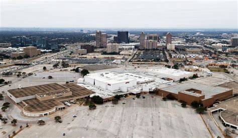 Why Valley View Mall Which Was Supposed To Be Gone By Now Remains A Zombieland