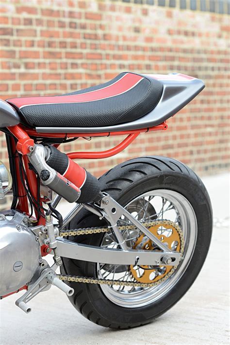 Glenns T120 Street Tracker Inazuma Café Racer