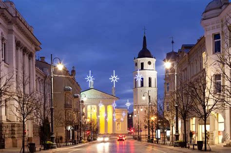 In 2007, the vilnius city council refused to grant permission for the public meetings of lgbt advocates in may and october citing security reasons. Vilnius | Alma de Viajante