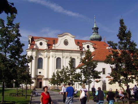 Бржевновский монастырь бенедиктинское аббатство основанное Святым