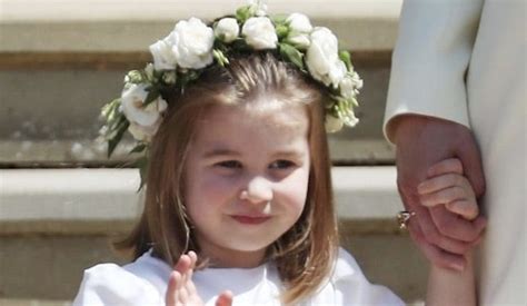 Philip mountebatten petite soeur premier enfant prince albert d'york et de son épouse, élisabeth. La princesse Charlotte ressemble à la Reine Elizabeth au ...