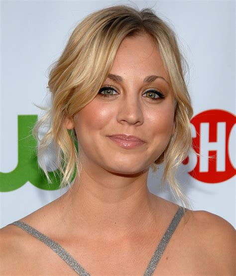 Bangs tend to be a polarizing hairstyle—you either love them, hate them, or hate to love them. #KaleyCuoco | 4.2.14 | www.beautyvirtualdistributor.com ...