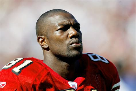 Football Hall Of Fame Terrell Owens Goes His Own Way