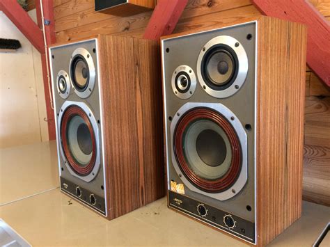 Jamo J-122 - vintage speakers - SOLD OUT! - HiFi-Scandinavia.dk - Large ...