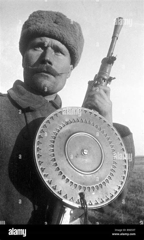 A Soviet Soldier With A Degtyarev Light Machine Gun The Kalinin Front
