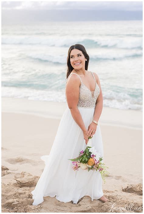 Our experienced wedding coordinator has organized tips with years of experience helping couples. Love Squared ~ Amanda & Amanda's Maui Beach Wedding