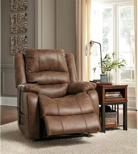 4 Best Dual Power Reclining Loveseat With Console 2023 • Recliners Guide