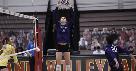 Previewing The 2021 Womens Volleyball Season Inside NU