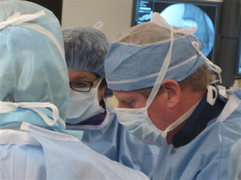 Outpatient Hip Replacement And Hip Arthroscopy Now Being Performed In