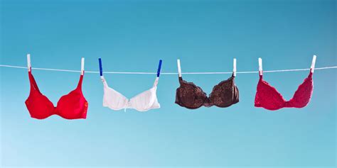 Signs You Re Wearing The Wrong Size Bra How To Buy The Right Bra