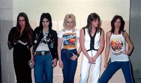 The Runaways Discography Line Up Biography Interviews Photos