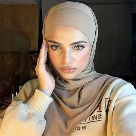 Pin By Lonaoth On Hijabi Girl Hijab Fashion