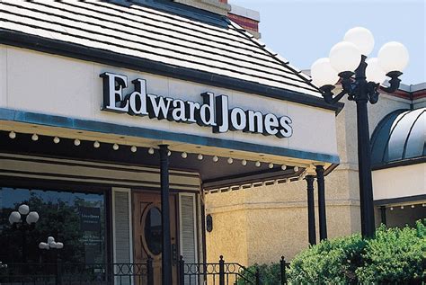 Is Edward Jones A Fiduciary? 2