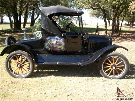 1925 Ford Model T Roadster