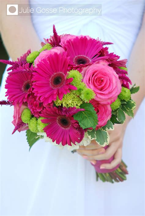 For summer weddings we offer you to take a look at chamomile daisies, cause they look so adorable and simple at the same time and, of course, available this season.the cheerful blooms are a great. Weddings - The Maryland Zoo in Baltimore | Daisy bouquet ...