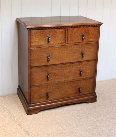 Oak Chest Of Drawers Antiques Atlas