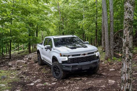 2023 Chevrolet Silverado 1500 Adds A More Potent Diesel Engine And