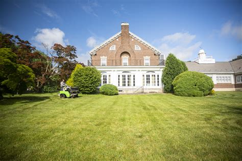 A lawn care business plan helps you get clear on the market you're serving, equipment costs, and how much money you expect to earn and spend during the first three years in business. How Much Does Lawn Care Service Cost in Lansdale, Collegeville, & Chalfont, PA?