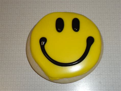 Thats How I Roll Smiley Face Cookies