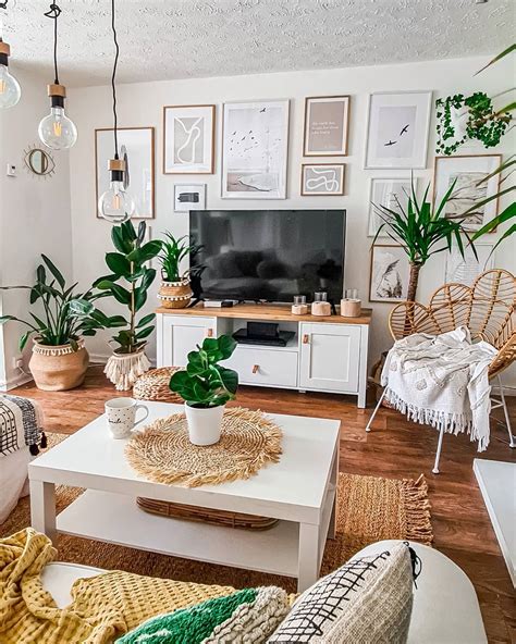 14 Small Living Room Designs