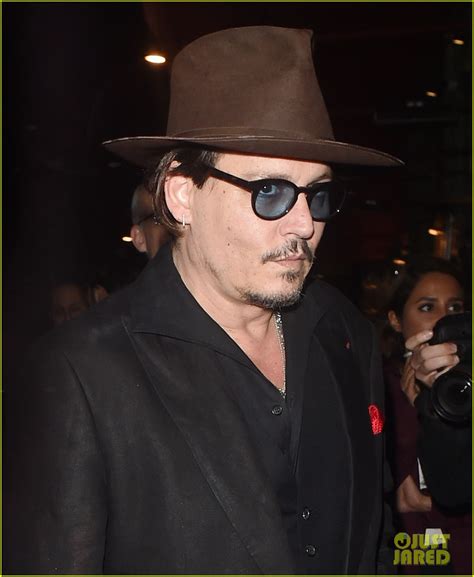 Johnny Depp Surprises Fans As The Mad Hatter At Disneyland Photo 3653537 Johnny Depp Pictures