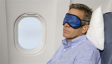 Jet Lag Causes And Ways To Ease Symptoms Jet Lag Beauty Wellness Prevent Jet Lag