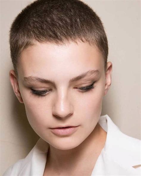 28 Ultra Short Hairstyles Pixie Haircuts And Hair Color Free Download