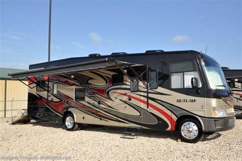 2013 Thor Motor Coach Rv Outlaw Class A Toy Hauler Motorhome For Sale