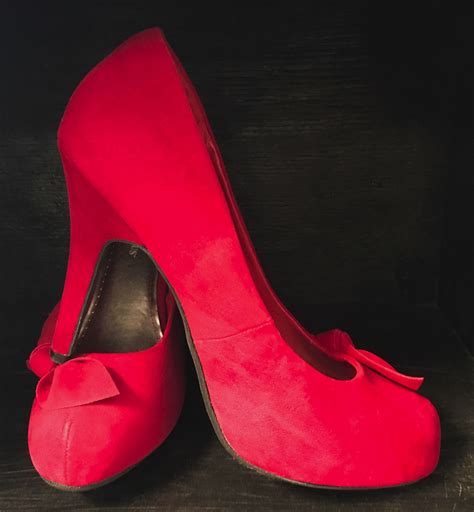 Red Suede Pumps With Bows Slip On By Just Fabulous S Consignment