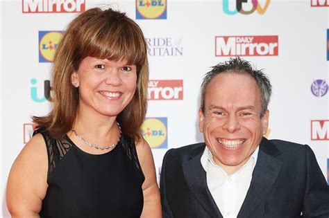 His career began thanks to his grandmother who heard a radio advert calling for short people to be in the latest of george lucas's star wars films. Star Wars actor Warwick Davis goes on Twitter for ask for ...
